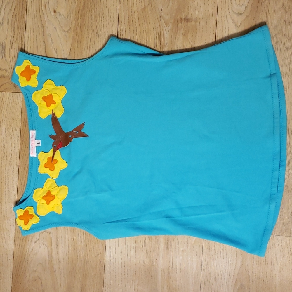 Leather applique floral hummingbird tank